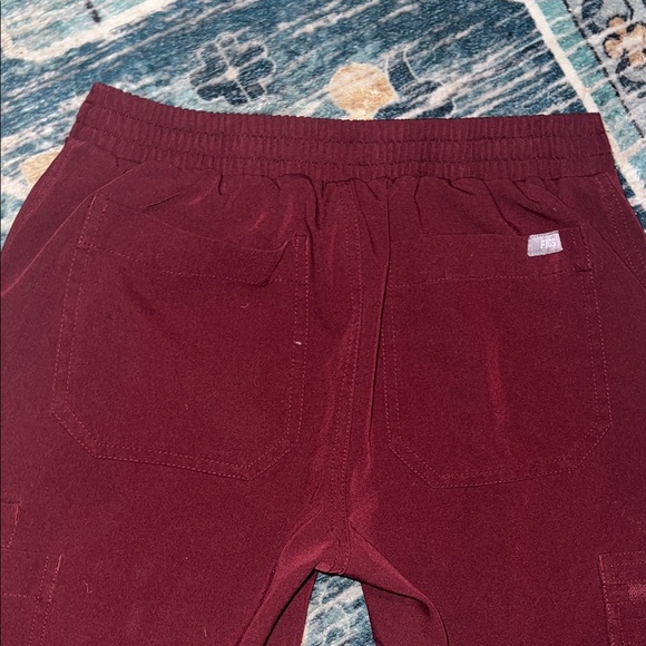 FIGS size XXS Burgundy Pants - Picture 5 of 5
